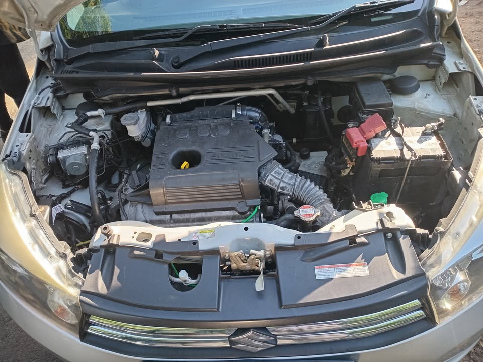 2017 Suzuki Celerio 1.0  Petrol,Automatic  Silver Color  76000km
