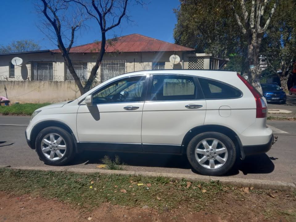 2009 Honda CRV 2.4 Petrol, Automatic, White, 105000kms, . Sunroof Leather Seats