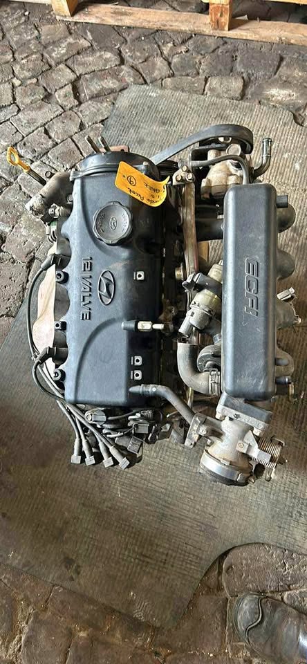Hyundai Accent G4EK Engine For Sale Call or WhatsApp