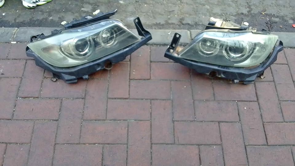 BMW E90 headlights