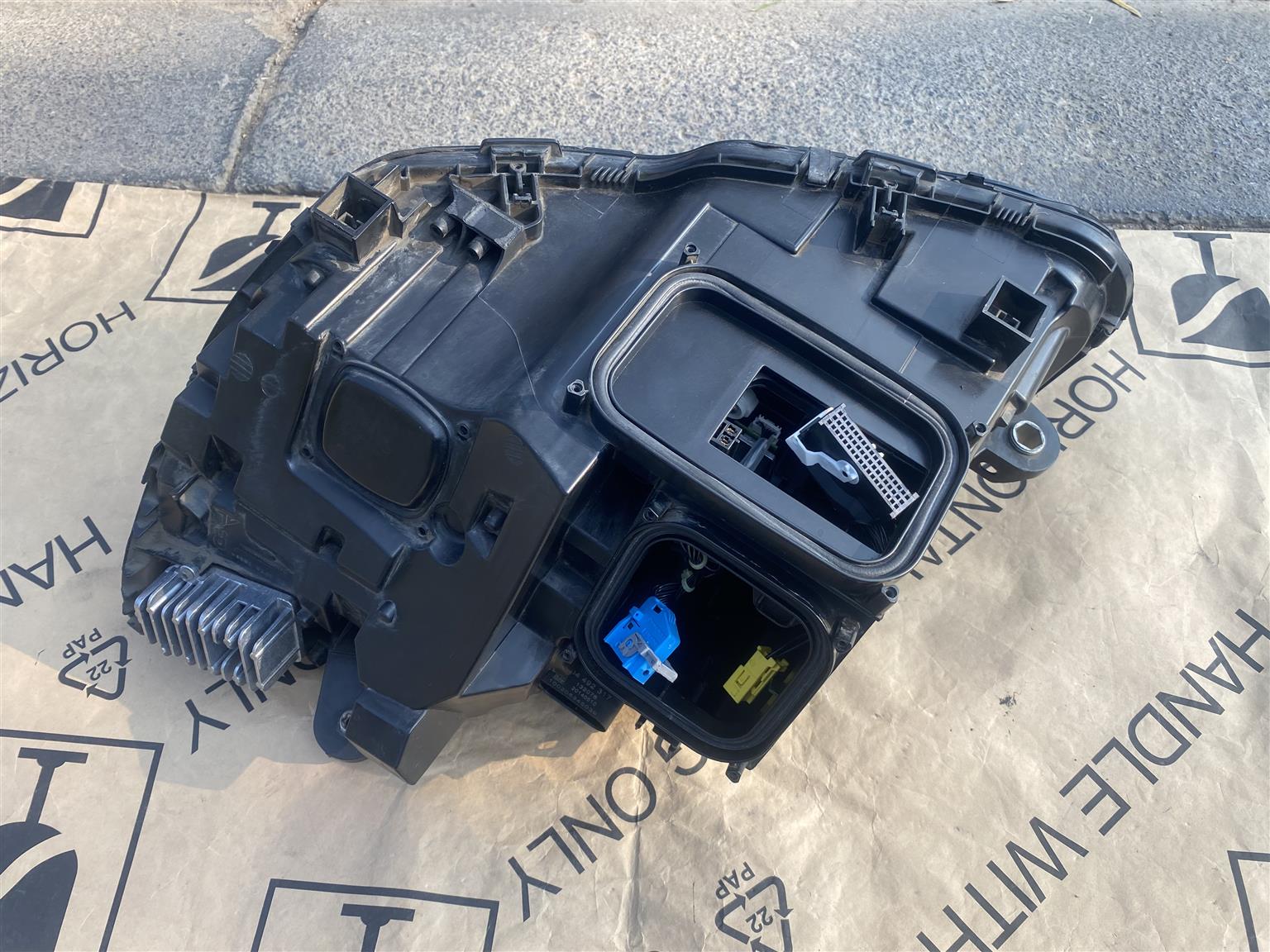 2017 MERCEDES BENZ C-CLASS W205 FULL LED DUAL LENS HEADLIGHT RIGHT SIDE FOR SALE - Private Seller 2017 MERCEDES BENZ C-CLASS W205 FULL LED DUAL LENS HEADLIGHT RIGHT SIDE FOR SALE - Private Seller