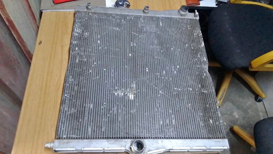 BMW x5 E70 radiator - Private Seller BMW x5 E70 radiator - Private Seller