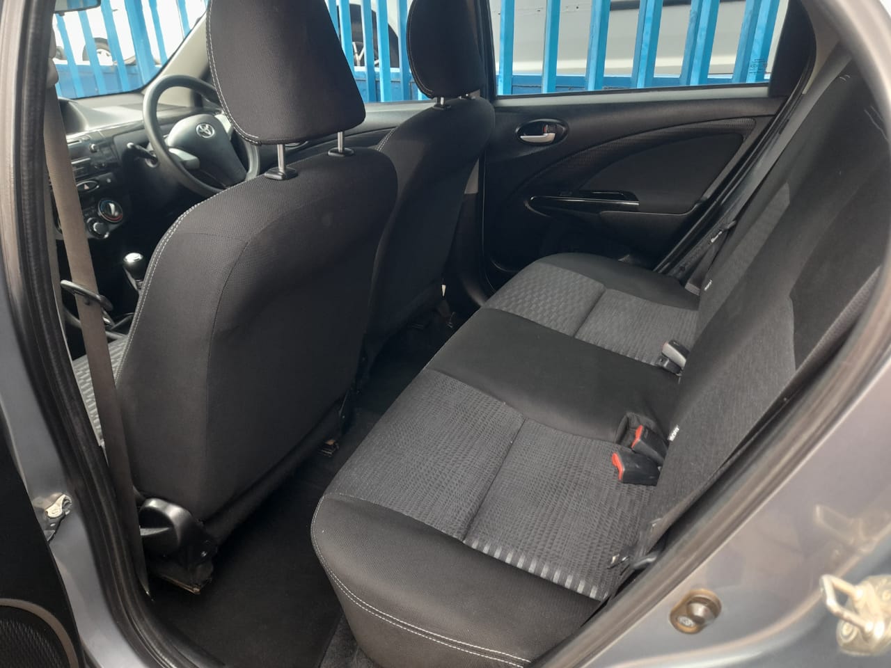 2017 TOYOTA ETIOS CROSS1.4 MANUAL PETROL
