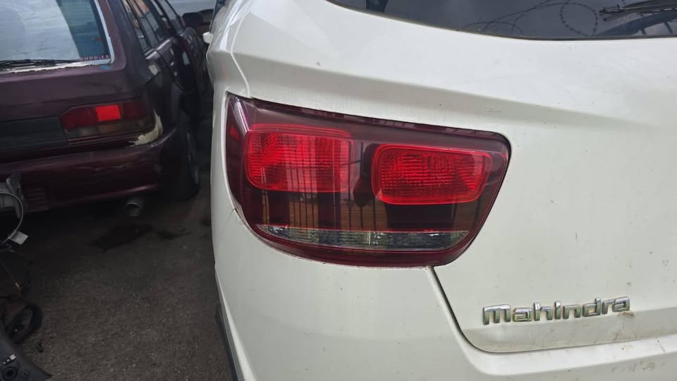 Mahindra KUV 100 tail l8ghst available - Private Seller Mahindra KUV 100 tail l8ghst available - Private Seller