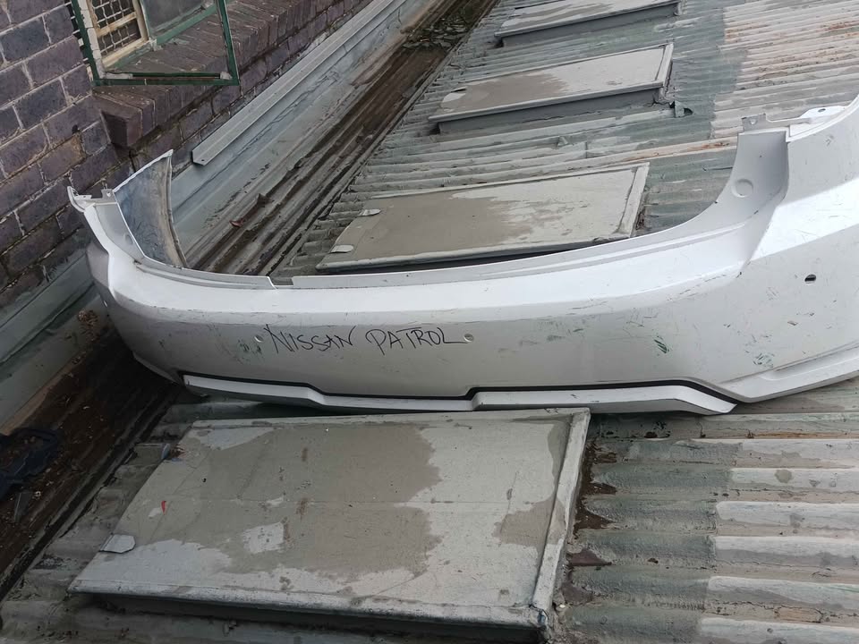 NISSAN PATROL BACK BUMPER - Private Seller NISSAN PATROL BACK BUMPER - Private Seller