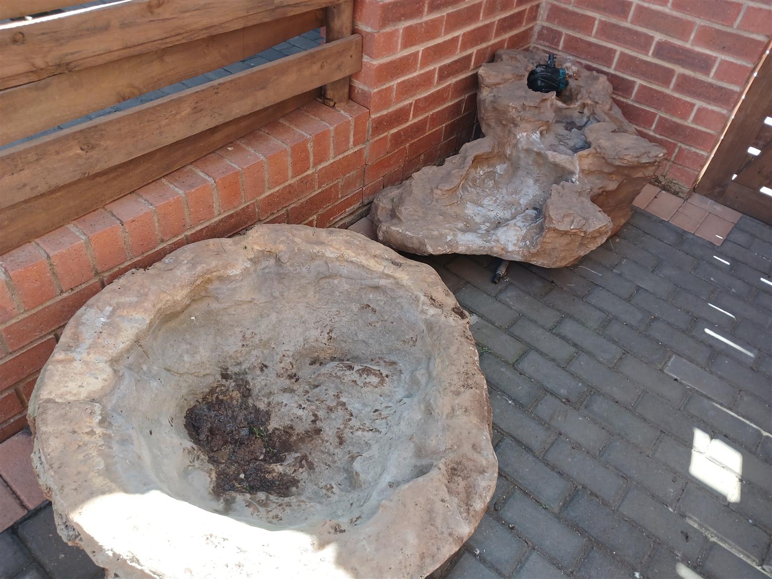 Used Water Feature Water feature for sale | Junk Mail Marketplace
