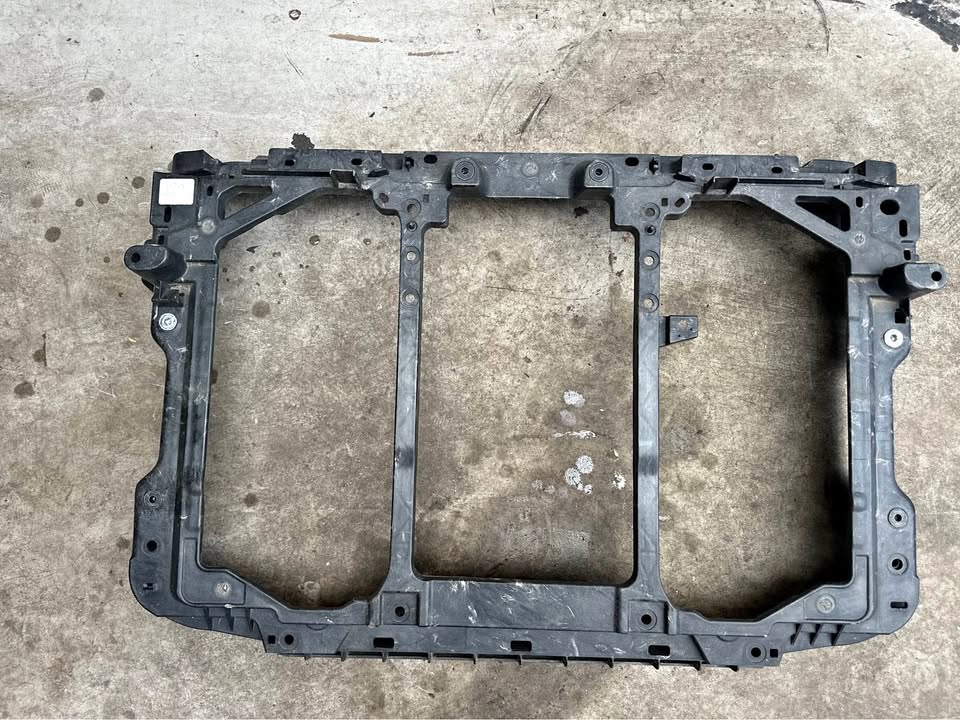 Mazda Cx cradle - Private Seller Mazda Cx cradle - Private Seller