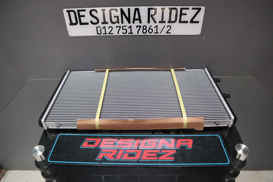 BMW F80 M3/ F83 RADIATOR - Private Seller BMW F80 M3/ F83 RADIATOR - Private Seller