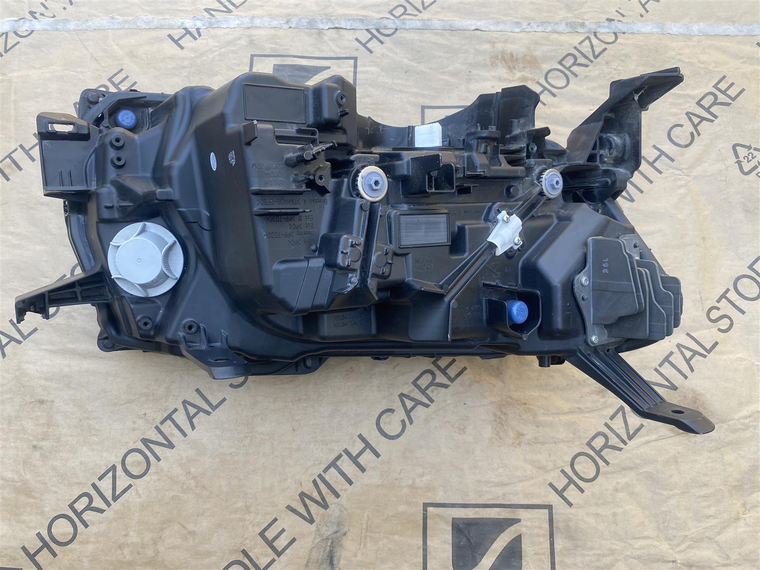 2023 TOYOTA LAND CRUISER 300 FULL LED HEADLIGHT LEFT SIDE FOR SALE