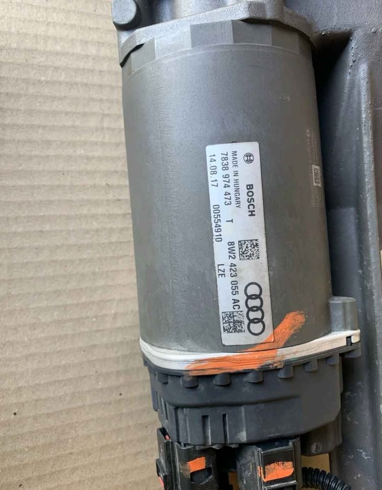 Audi A4 A5 B9 steering rack - Private Seller Audi A4 A5 B9 steering rack - Private Seller