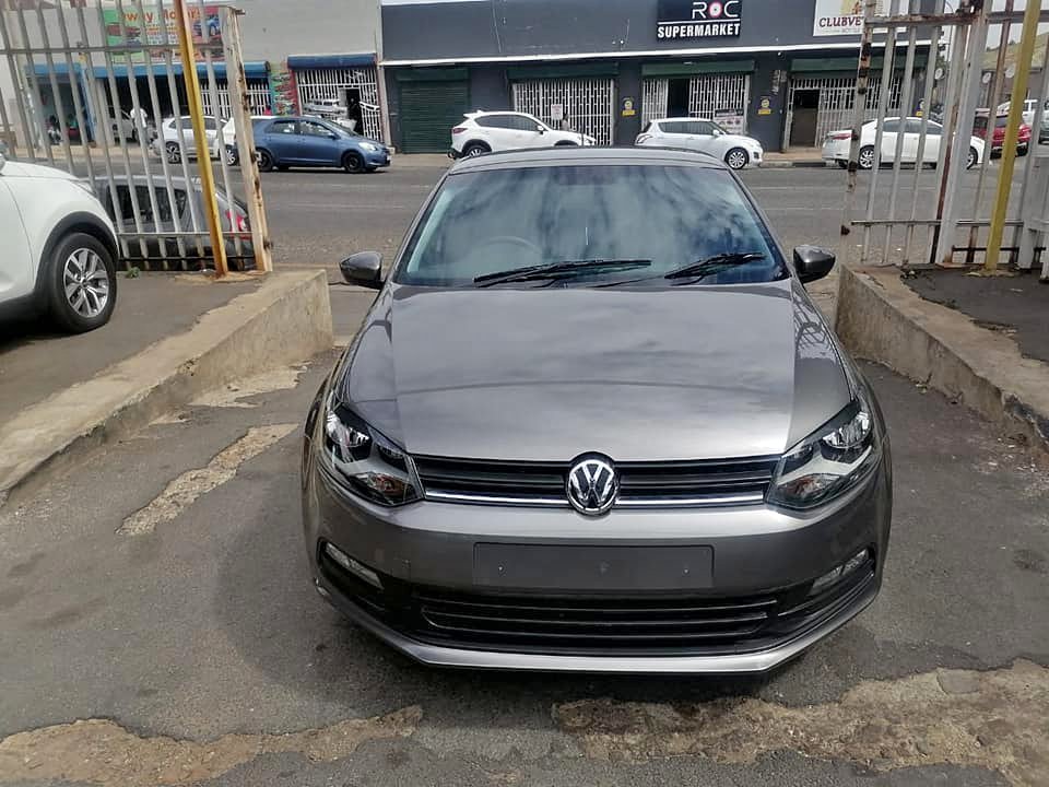 2019 Volkswagen polo vivo 1.4 Hatchback leather seat