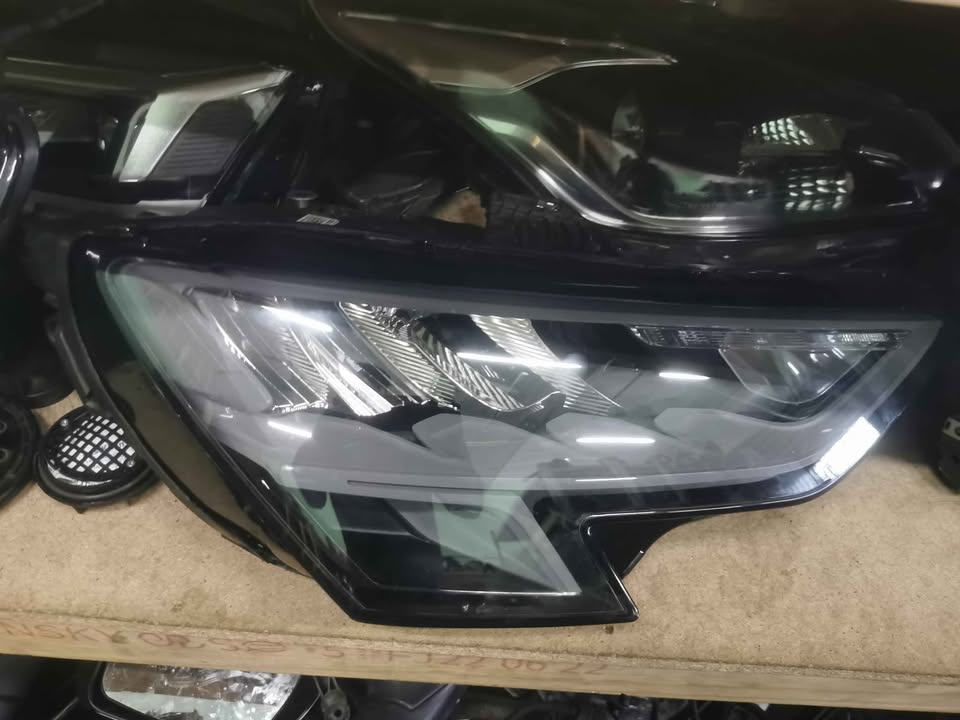 Audi A3 normal right headlight 2023 - Private Seller Audi A3 normal right headlight 2023 - Private Seller