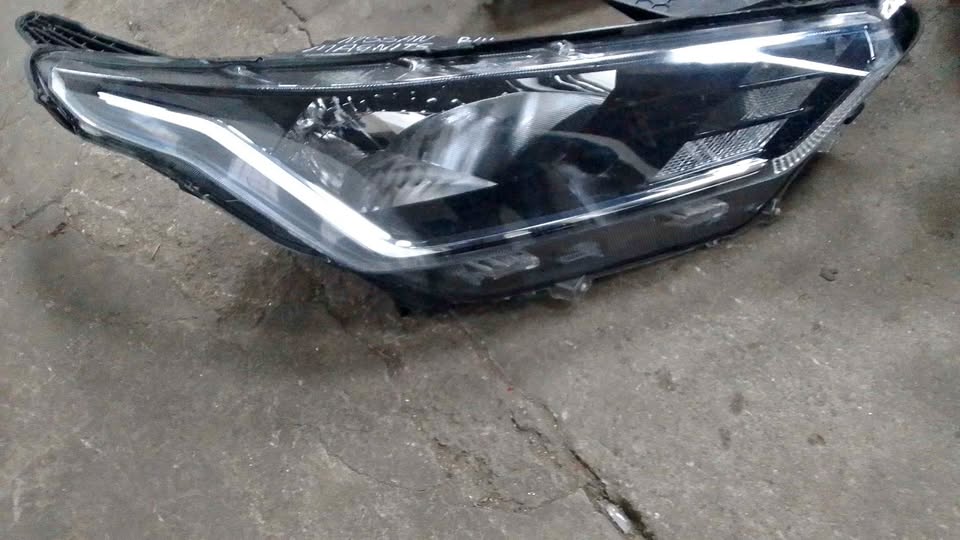 Nissan magnite headlights - Private Seller Nissan magnite headlights - Private Seller