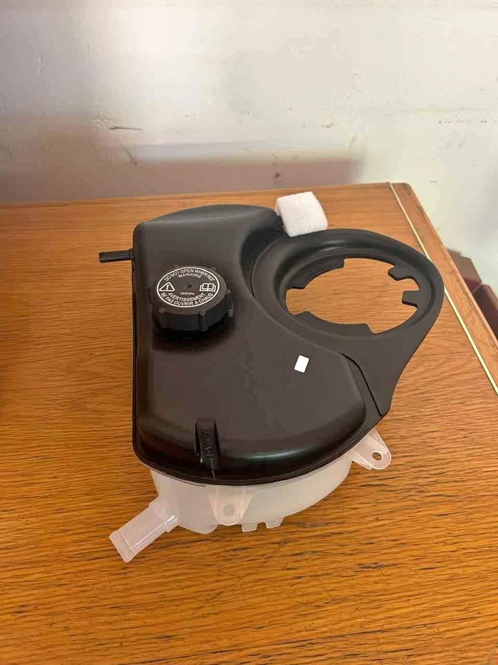Jaguar x type water expansion tank New