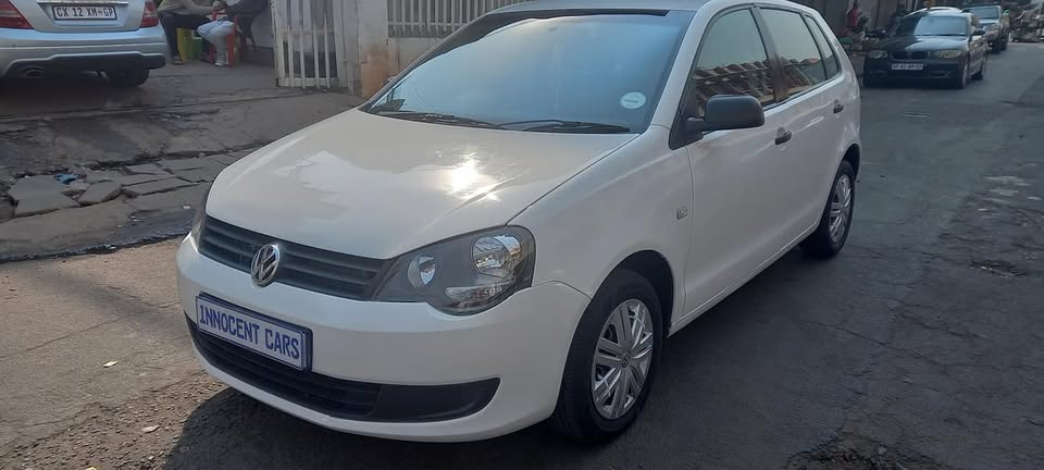 2010 VW POLO VIVO 1.4 MANUAL TRANSMISSION..PETROL.. WHITE COLOUR