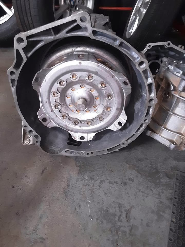BMW F10 GEARBOX FOR SALE CALL: or WHATSAPP: - Private Seller