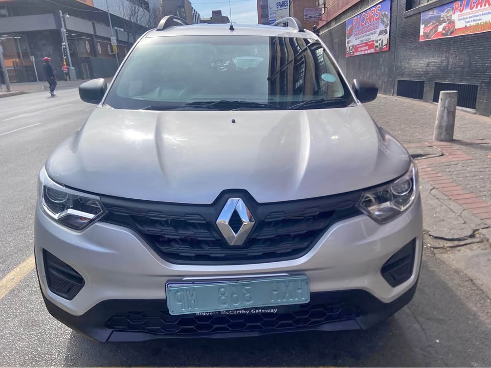 2022 Renault Triber 1.0 68000km 2022 Renault Triber 1.0 68000km