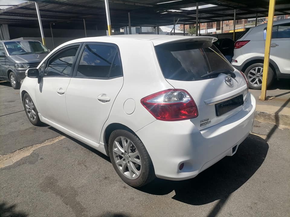 2013 Toyota Auris TRD 1.6 Hatchback with Service books and Spare key