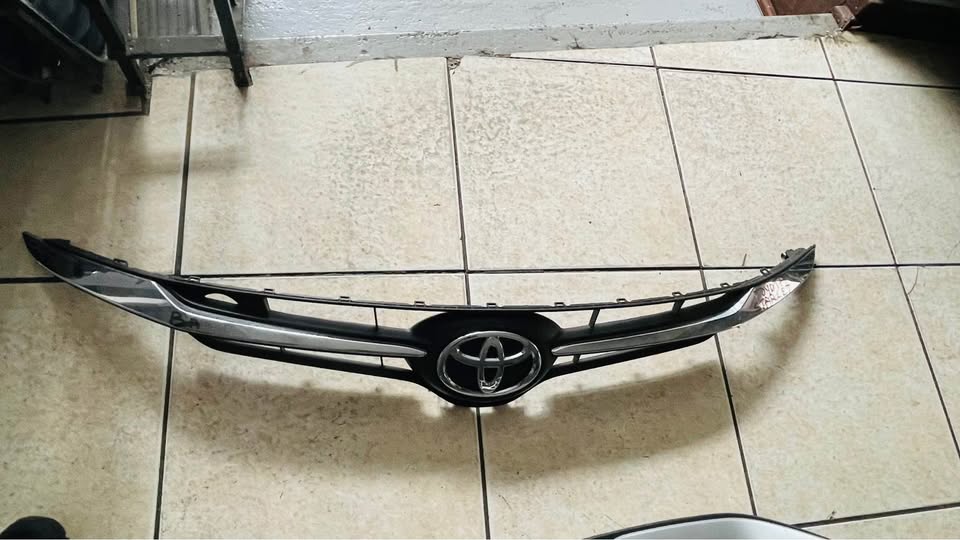 Toyota Starlet grill - Private Seller Toyota Starlet grill - Private Seller