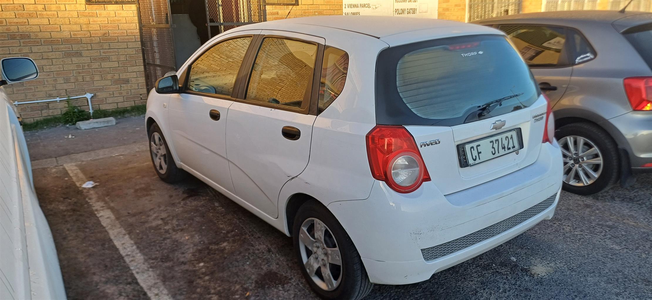Car for sale get in and drive lisecnece up to date CHEVROLET AVEO