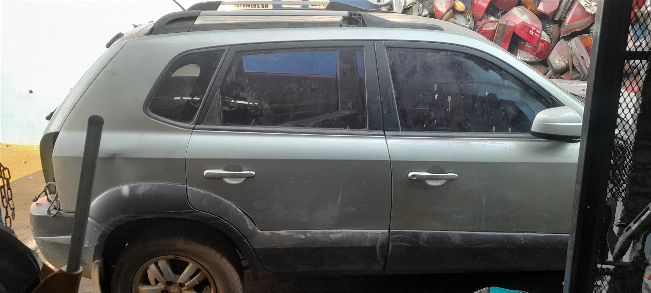 Stripping Hyundai Tucson - Private Seller Stripping Hyundai Tucson - Private Seller