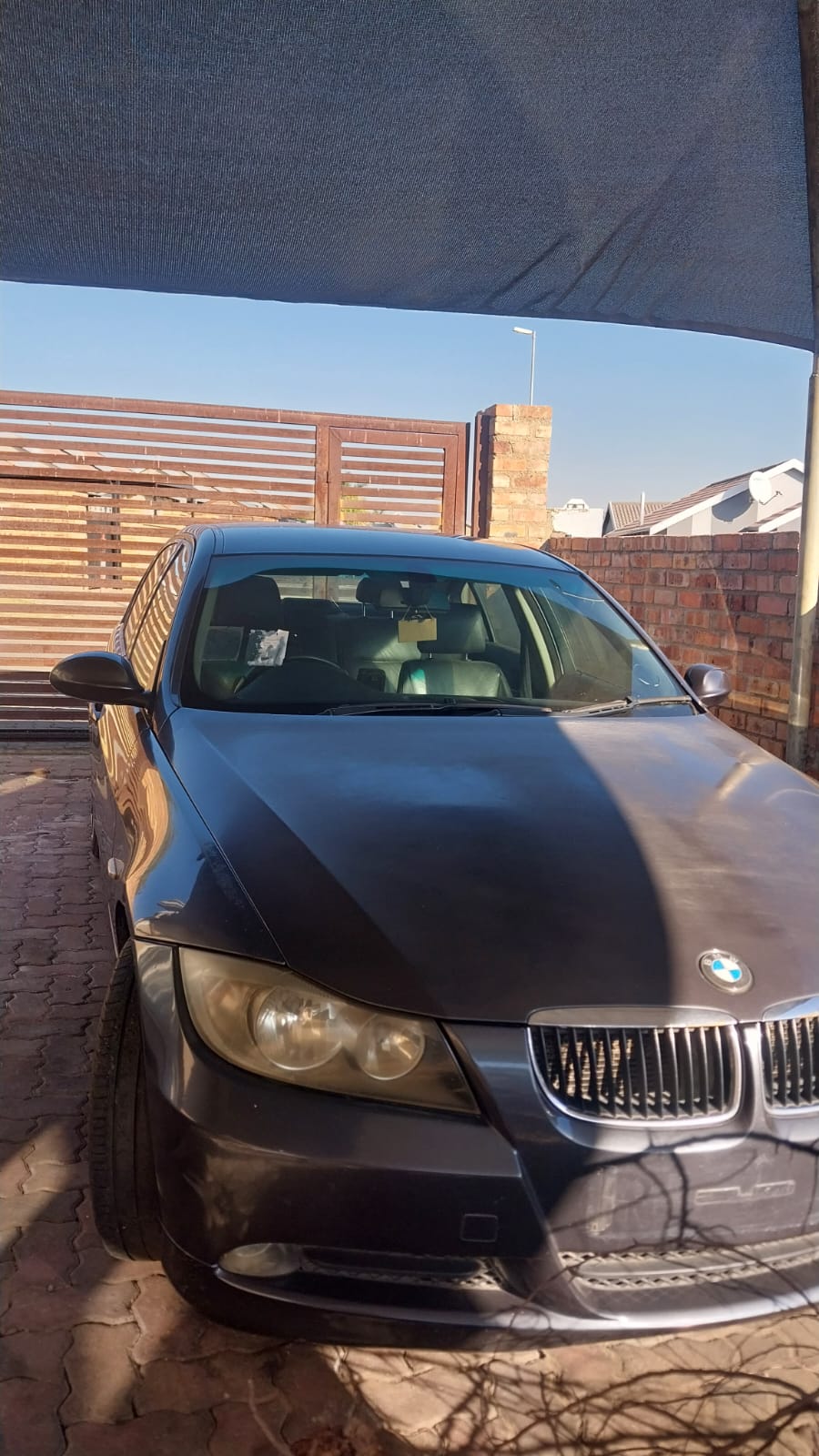 BMW E90 320D