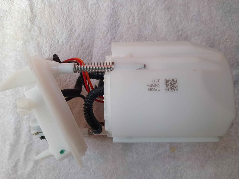 Mercedes Benz Fuel Pump W205 M274