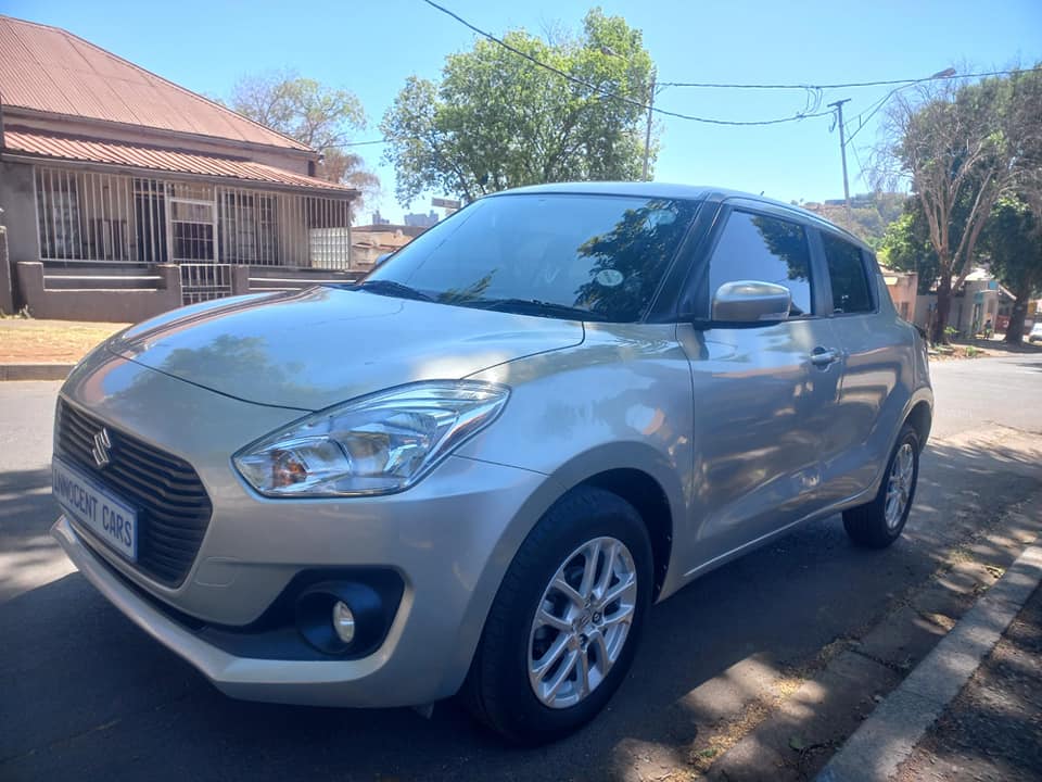 2020 SUZUKI SWIFT 1.2 PETROL, AUTOMATIC, SILVER COLOR, MILEAGE 61000KMS KEYLESS