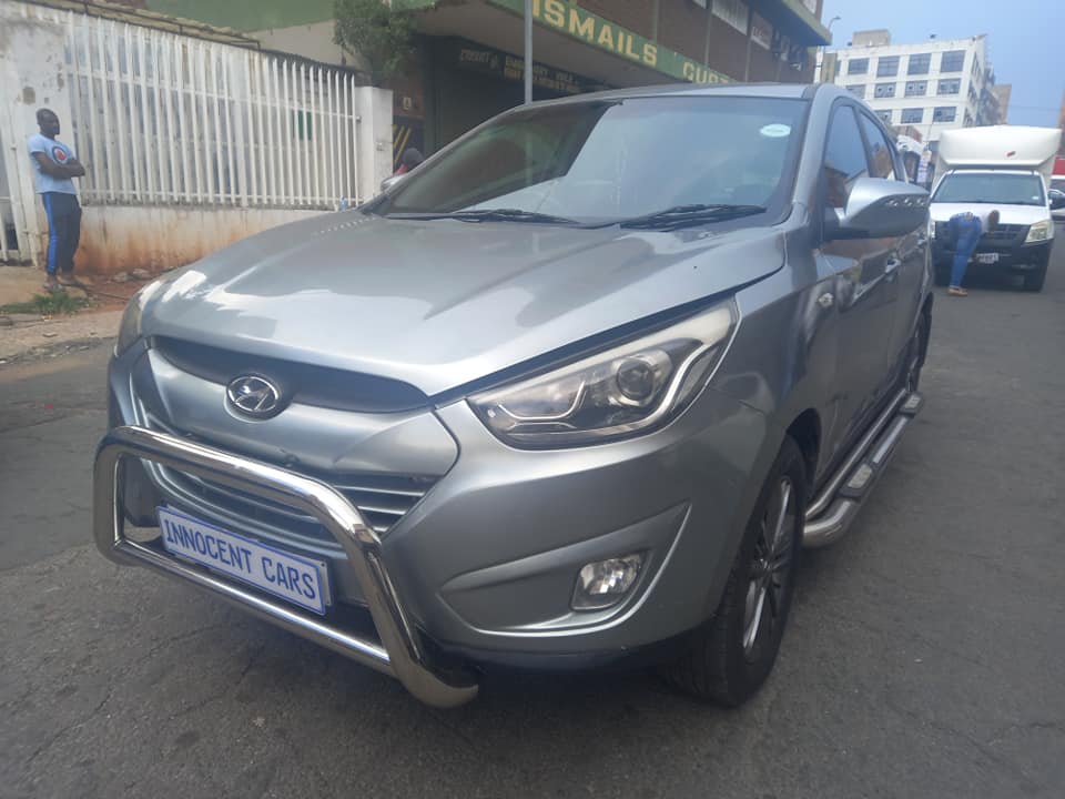 2015 HYUNDAI ix35 2.0 PETROL, MANUAL TRANSMISSION, GREY COLOUR