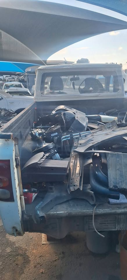 Mahindra scorpio pick up striping for spares - Private Seller Mahindra scorpio pick up striping for spares - Private Seller