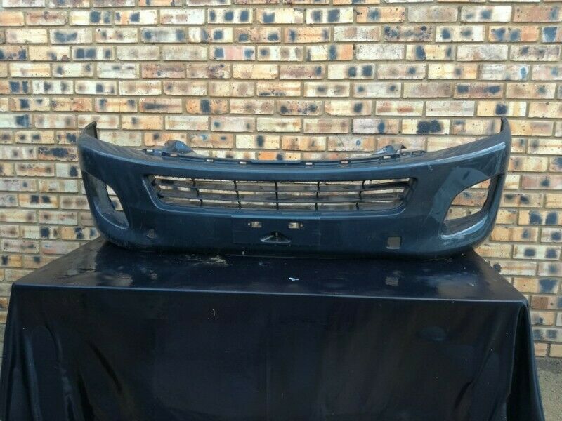 Nissan Nv350 Front Bumper - Private Seller Nissan Nv350 Front Bumper - Private Seller