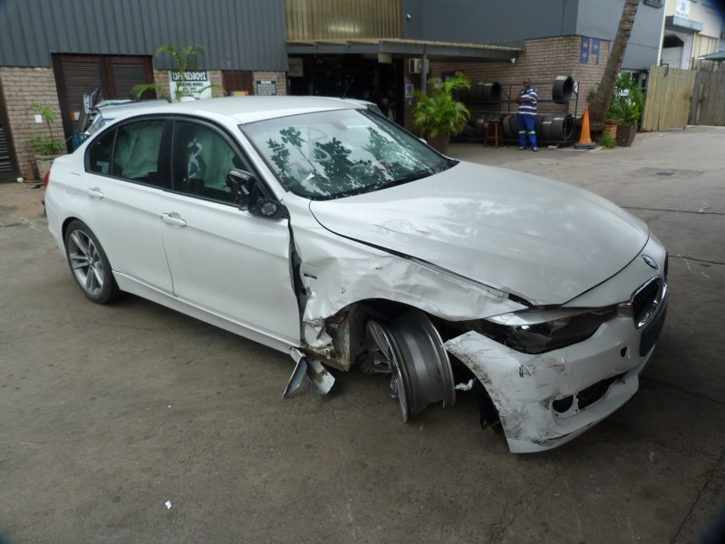 BMW 320i F30 Manual White - 2012 STRIPPING FOR PARTS - Private Seller BMW 320i F30 Manual White - 2012 STRIPPING FOR PARTS - Private Seller