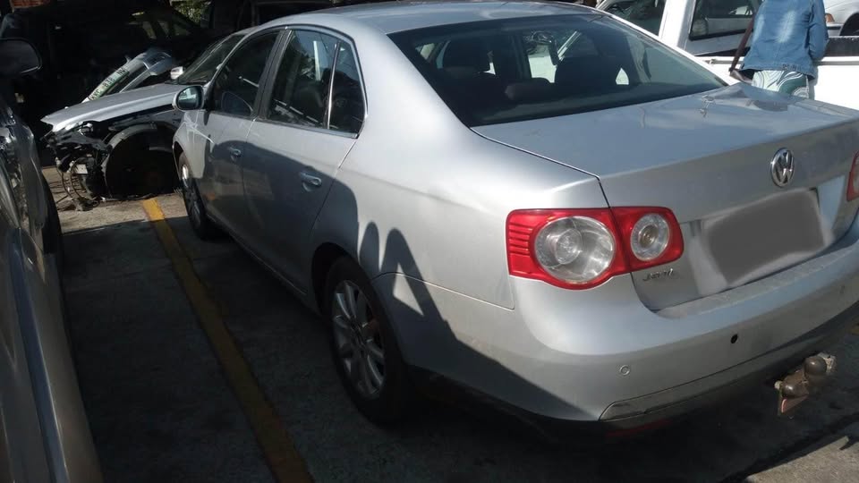 Vw Jetta 5 1.6 Stripping For Spares - Private Seller