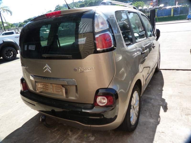 2010 Citroen C3 Picasso 1.6 VTI Seduction Manual Gold SPARES - Private Seller 2010 Citroen C3 Picasso 1.6 VTI Seduction Manual Gold SPARES - Private Seller