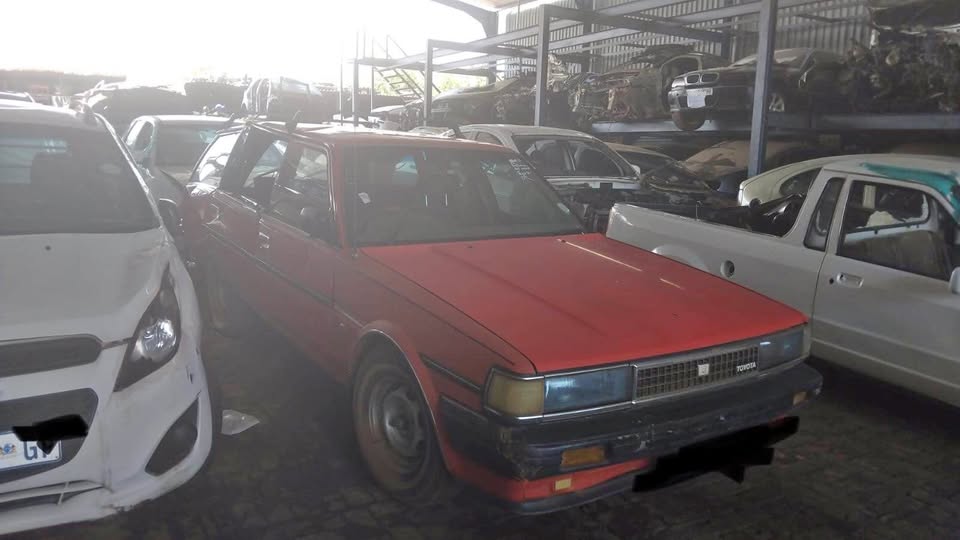 TOYOTA CRESSIDA 2.4 GLE STATION WAGON FOR SPARES - Private Seller TOYOTA CRESSIDA 2.4 GLE STATION WAGON FOR SPARES - Private Seller