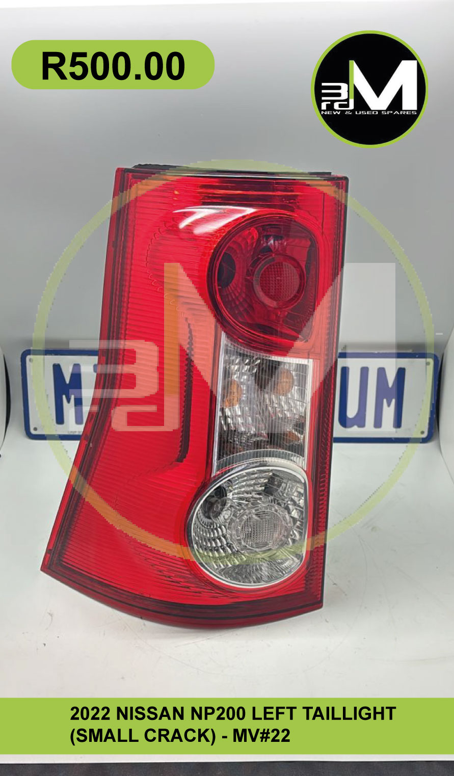 2022 NISSAN NP200 LEFT TAILLIGHT (SMALL CRACK) - MV#22 SOLD INDIVIDUALLY - Private Seller 2022 NISSAN NP200 LEFT TAILLIGHT (SMALL CRACK) - MV#22 SOLD INDIVIDUALLY - Private Seller