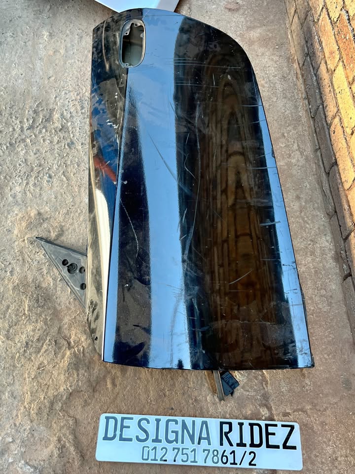 BMW E85 Z4 RIGHT & LEFT DOOR SHELL AVAILABLE. - Private Seller BMW E85 Z4 RIGHT & LEFT DOOR SHELL AVAILABLE. - Private Seller