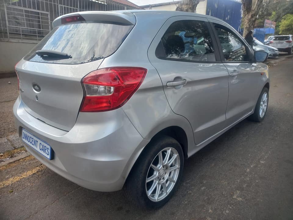 2017 FORD FIGO 1.4 ENGINE PETROL, MANUAL, MILEAGE 83000KMS, SILVER COLOR,