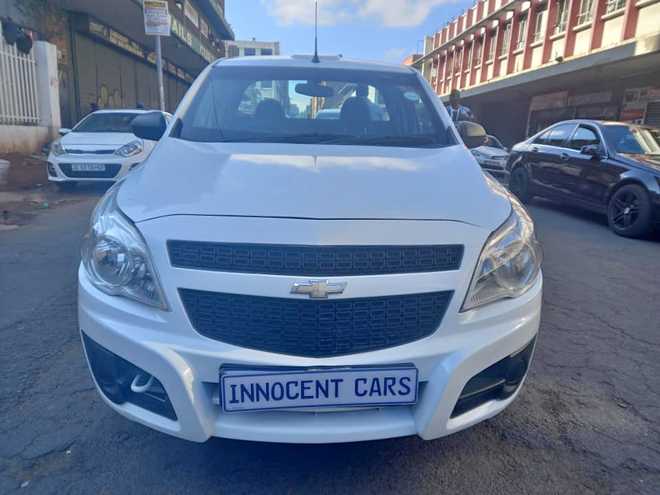 2013 CHEVROLET UTILITY BAKKIE 1.4 PETROL, MILEAGE 103000KM WHITE COLOR
