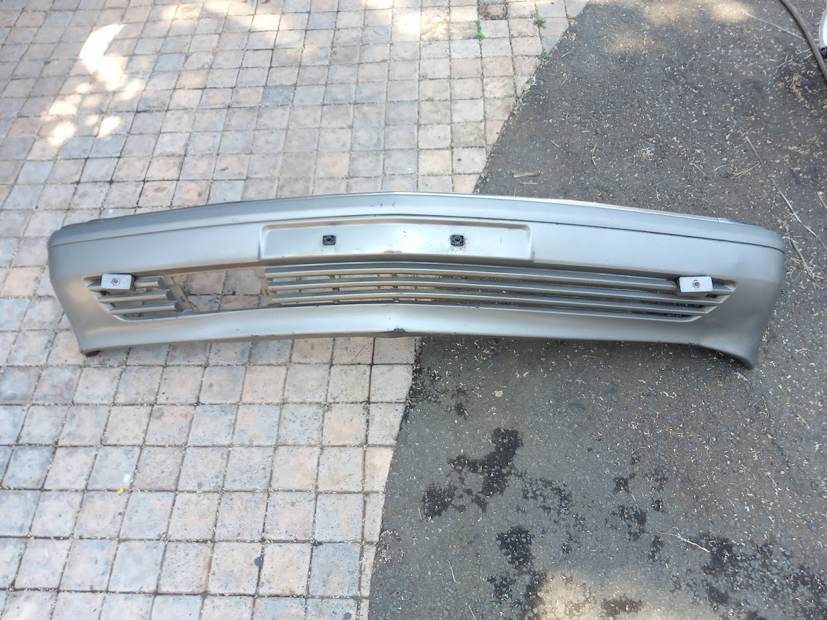 Mercedes W126 Front Bumper Mercedes W126 Front Bumper