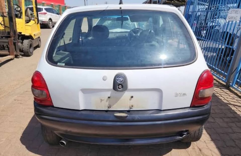 OPEL CORSA LITE NOW STRIPPING FOR SPARE/PARTS