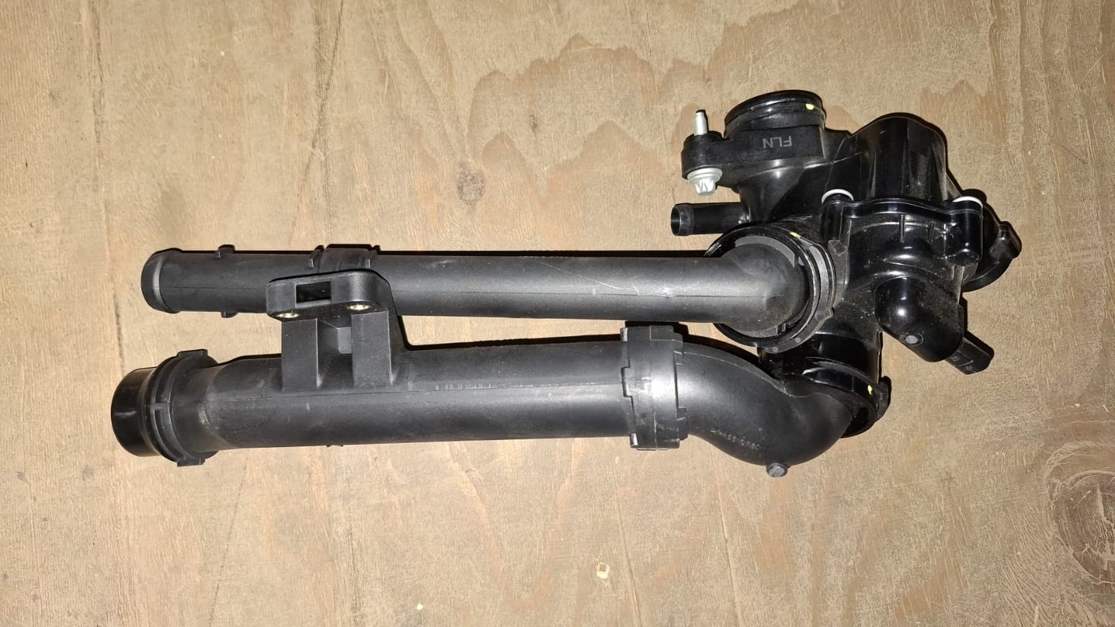 Mercedes W205 M274 C200 C180 Thermostat Housing – For Sale