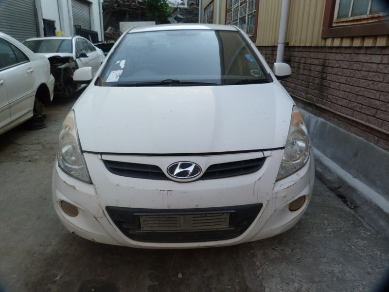 Hyundai i20 1.6 Manual White - 2012 STRIPPING FOR SPARES - Private Seller Hyundai i20 1.6 Manual White - 2012 STRIPPING FOR SPARES - Private Seller