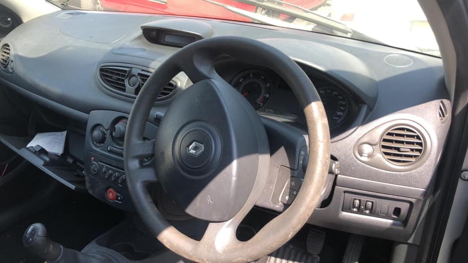 Renault Cilo 3 1.6 16v stipping for spares - Private Seller