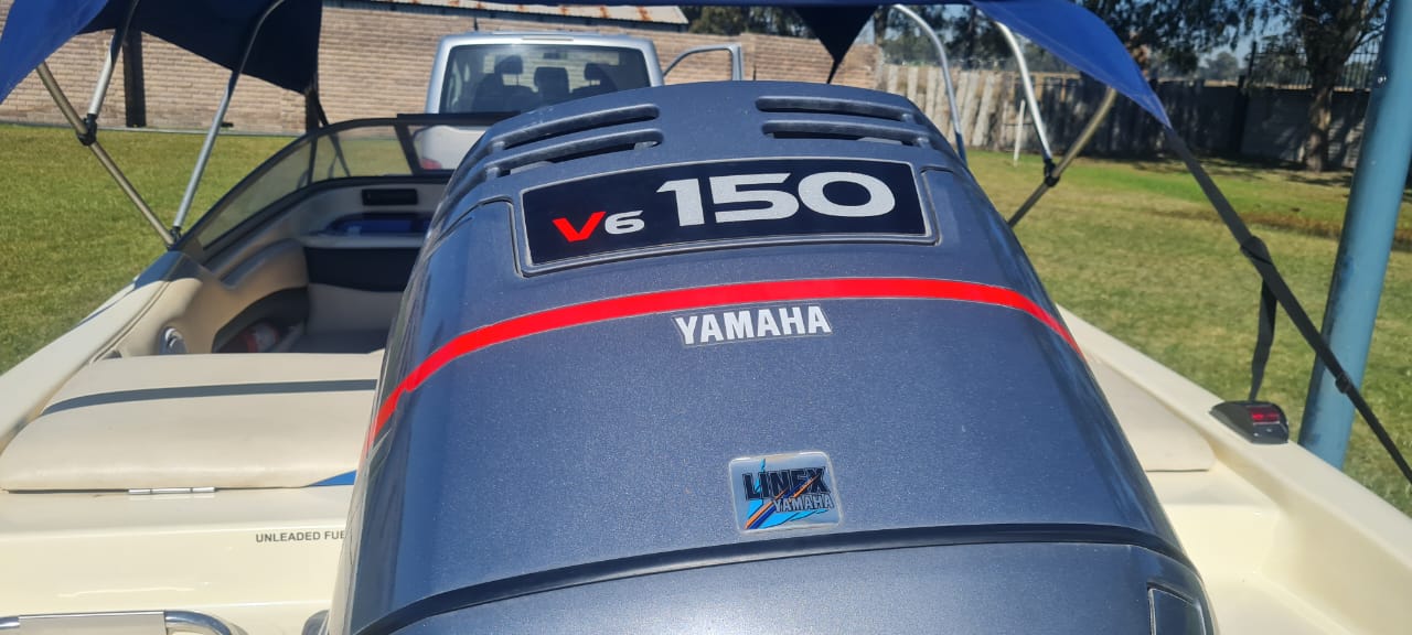 Panache 2003 speed boat with 150 v6 Yamaha