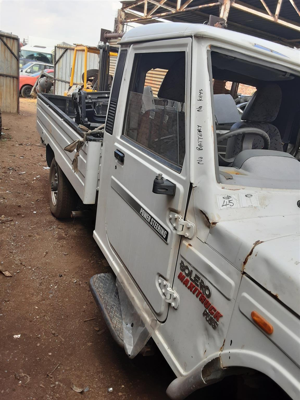 Stripping Mahindra Bolero 2.5tdi 2015 for Spares - Private Seller Stripping Mahindra Bolero 2.5tdi 2015 for Spares - Private Seller