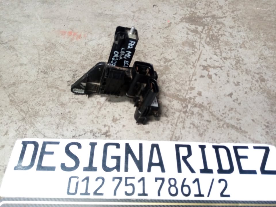 BMW 4 Coupe F32, F82 M4 Battery Fuse Juction Box - Private Seller BMW 4 Coupe F32, F82 M4 Battery Fuse Juction Box - Private Seller