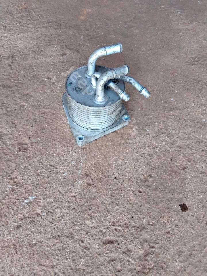 Jeep Compass 2.4 Used Oil Cooler - Jeep Spares - Private Seller Jeep Compass 2.4 Used Oil Cooler - Jeep Spares - Private Seller
