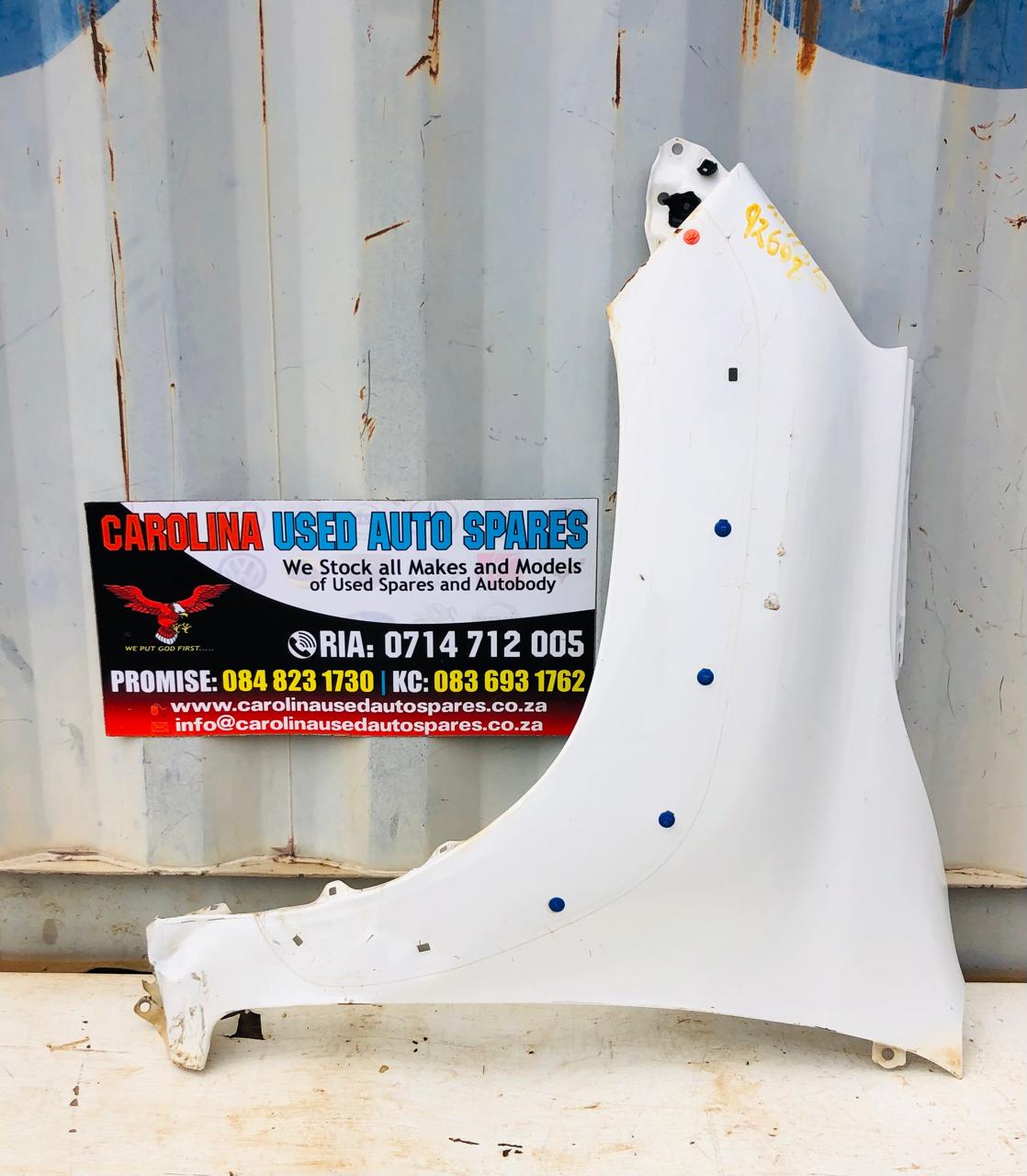 Toyota Hilux Legend Rs left side fender - Private Seller Toyota Hilux Legend Rs left side fender - Private Seller