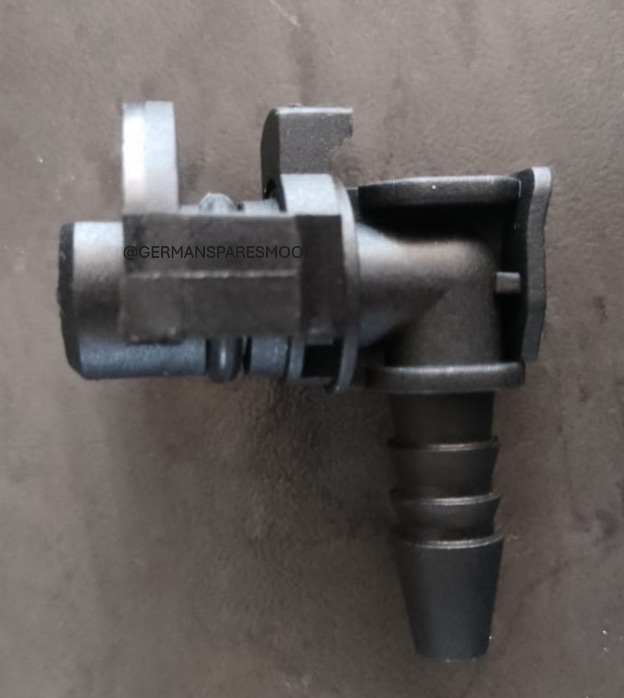 Chev Cruze New Coolant Pipe Connector - Private Seller Chev Cruze New Coolant Pipe Connector - Private Seller